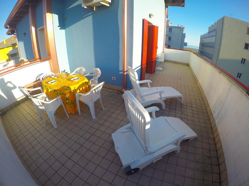 Residence Al Mare - Agenzia Cocal Καόρλε Δωμάτιο φωτογραφία
