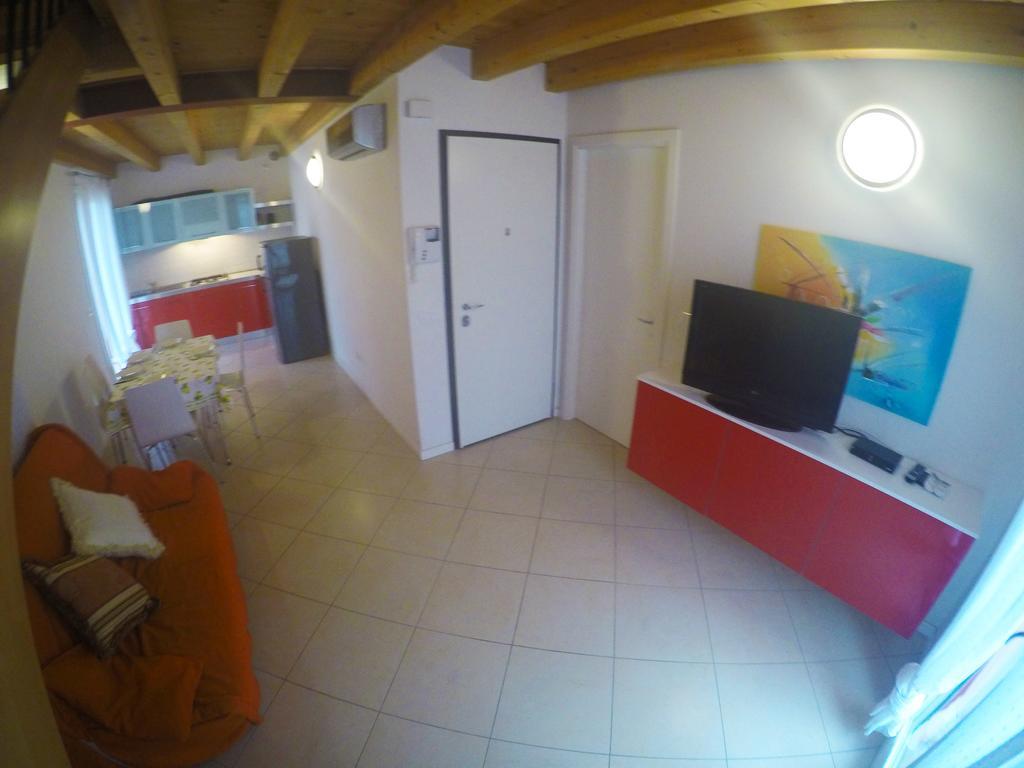 Residence Al Mare - Agenzia Cocal Καόρλε Δωμάτιο φωτογραφία