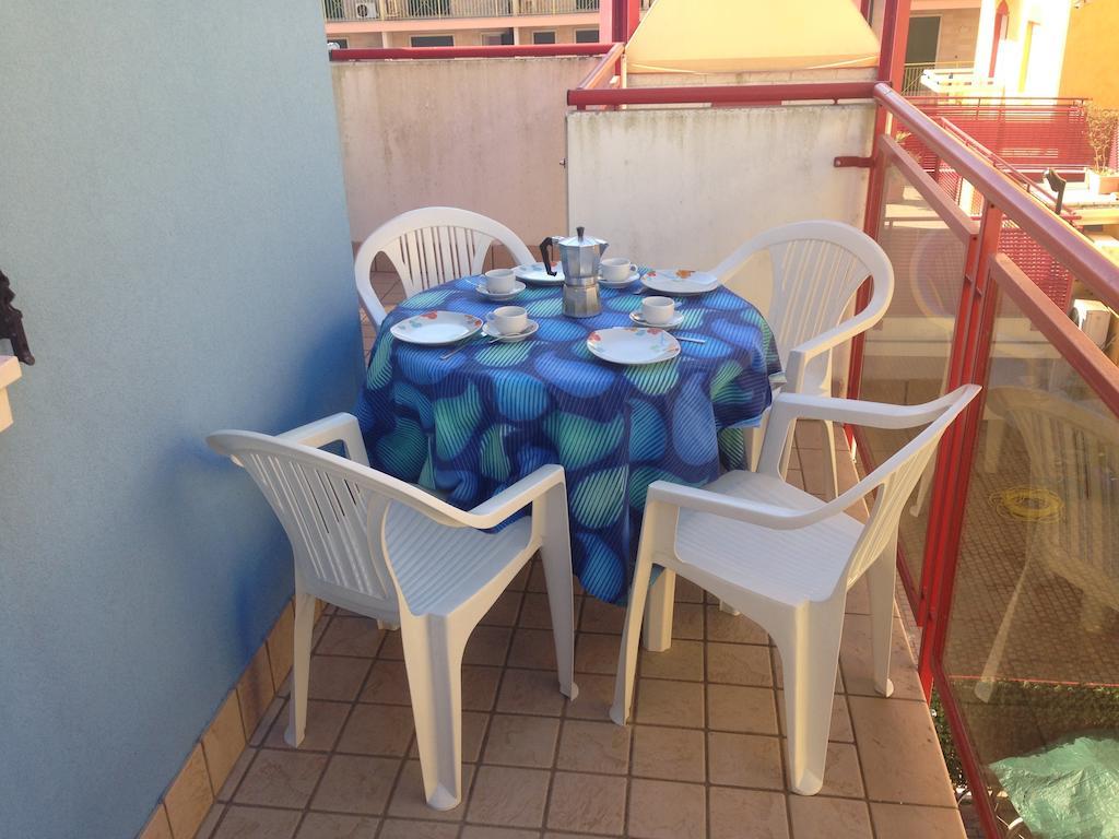 Residence Al Mare - Agenzia Cocal Καόρλε Δωμάτιο φωτογραφία