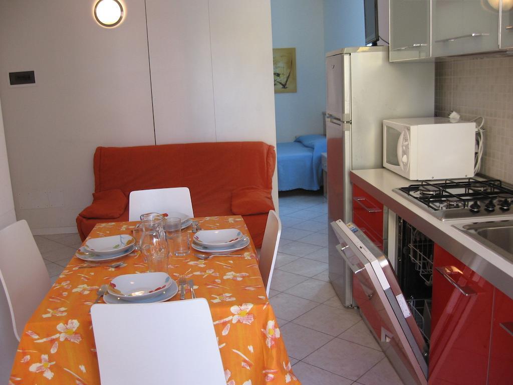 Residence Al Mare - Agenzia Cocal Καόρλε Εξωτερικό φωτογραφία